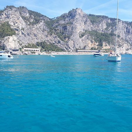 Le 3B - Finalpia Apartment Finale Ligure Luaran gambar