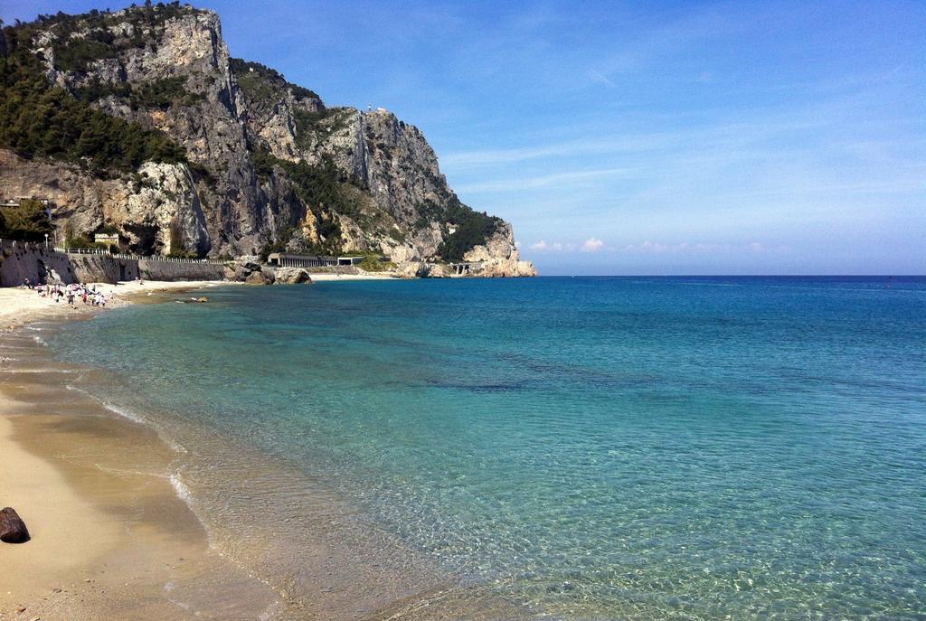 Le 3B - Finalpia Apartment Finale Ligure Luaran gambar